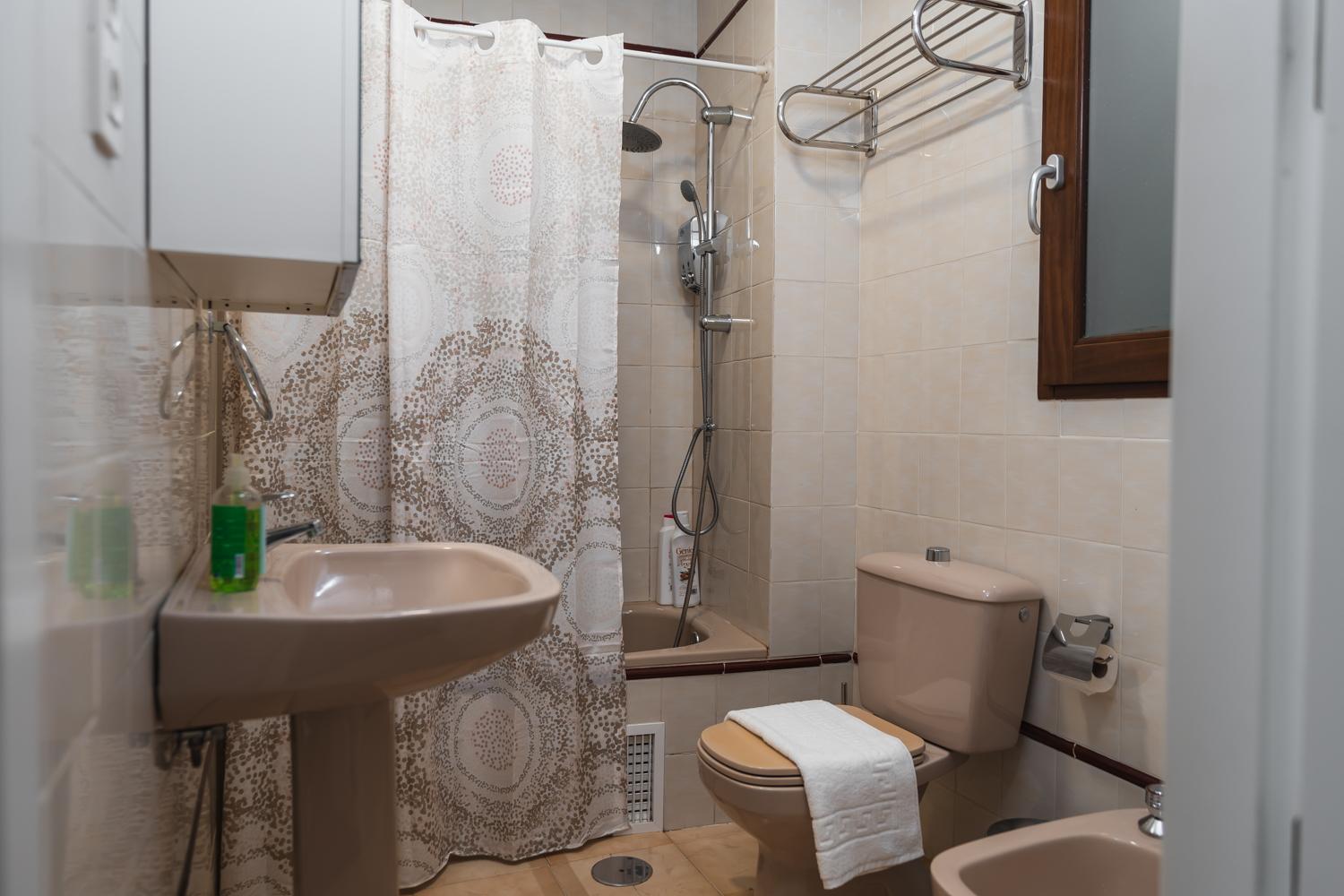 Tuguest Marques De Falces Apartments Granada Exterior photo